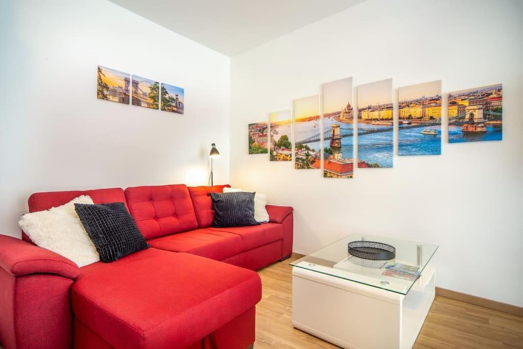 Grace Pine Apartment 1 ブダペスト エクステリア 写真