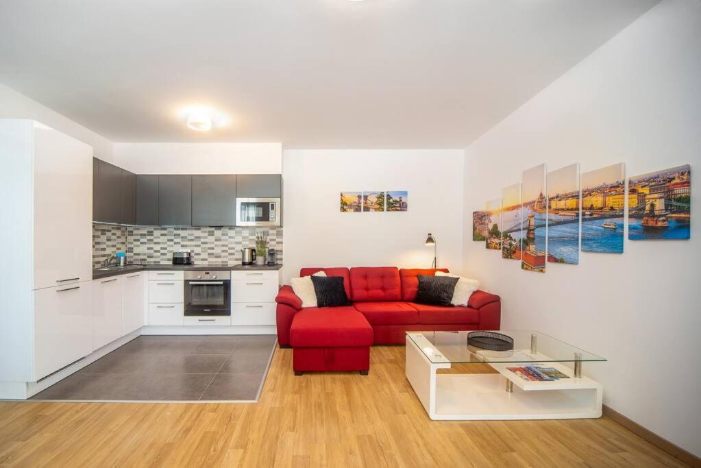 Grace Pine Apartment 1 ブダペスト エクステリア 写真